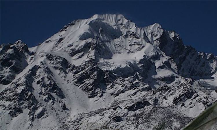 Naya Khang Peak-5844 m